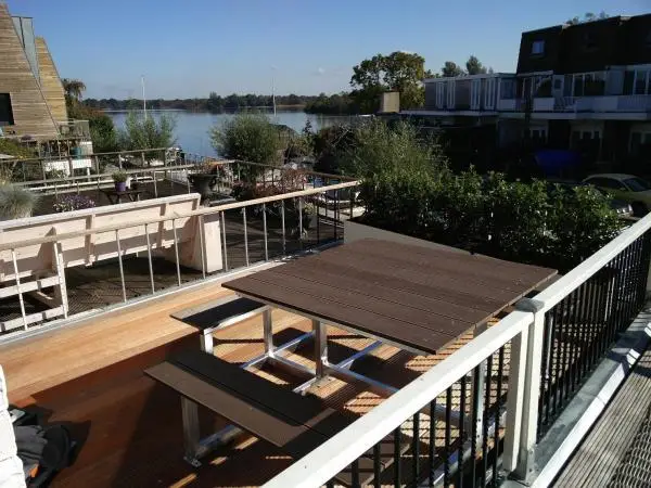 picknicktafel op balkon