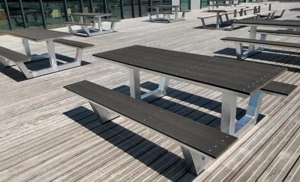 design picknicktafel op dakterras