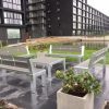 Duurzame Tuinset in park bij appartementen groningen