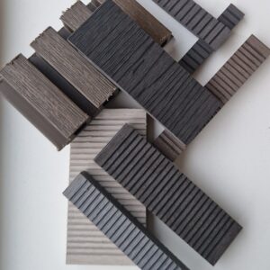 proefstukjes houtcomposiet planken